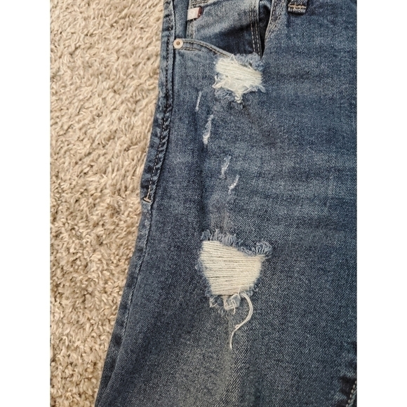 𝅺DEAR John Liam Straight Distressed Jeans - Picture 7 of 10
